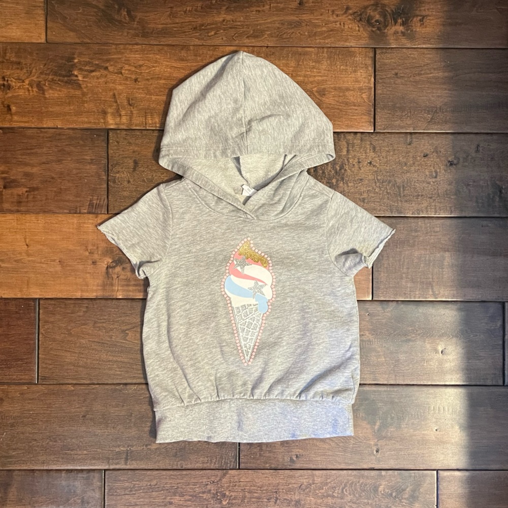 Gap Girls Toddler 5T Grey Hooded Short Sleeve Top